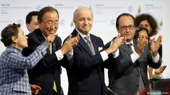 Frankreich Cop21 Klimagipfel in Paris Klimaabkommen beschlossen (Reuters/S. Mahe)