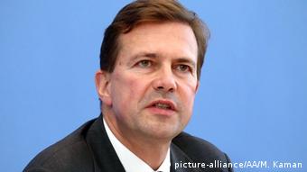 Berlin Regierungssprecher Steffen Seibert (picture-alliance/AA/M. Kaman)