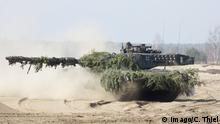 Deutschland Bundeswehr Panzer Leopard 2