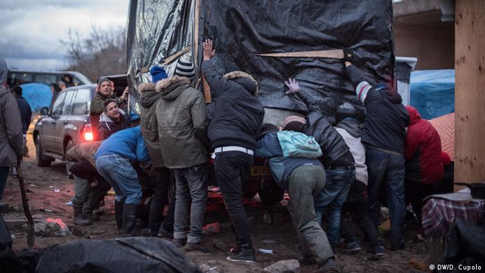 Frankreich Calais Illegales Flüchtlingslager Jungle