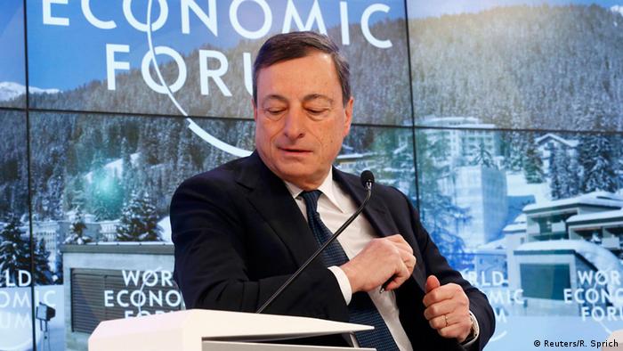Schweiz Davos Weltwirtschaftsforum 2016 Mario Draghi (Reuters/R. Sprich)