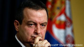 Serbien Außenminister Ivica Dacic (picture alliance/AP Images/D. Vojinovic)