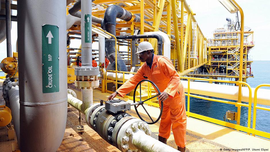 Niger Delta: Nigeria's oil-rich powder keg - Deutsche Welle