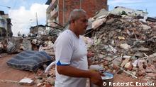Ecuador Tarqui Manta TErdbeben Trümmer Ruinen Menschen