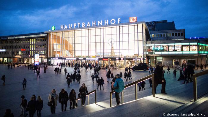 Deutschland Hauptbahnhof Köln (picture-alliance/dpa/M. Hitij)