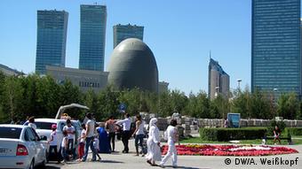 Астана, улица Нур Жол 