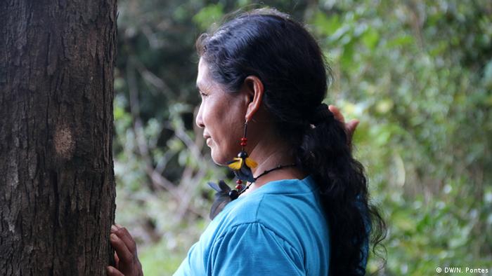 Brasilien Volkstamm Munduruku Maria Aniceia
