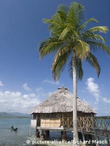Panama Traditionelle Hütte (picture-alliance/Richard Masch)