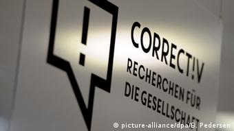 Deutschland Correctiv Logo in Berlin (picture-alliance/dpa/B. Pedersen)