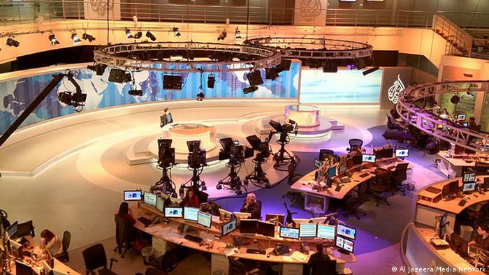 Países árabes exigem que Catar feche a Al Jazeera