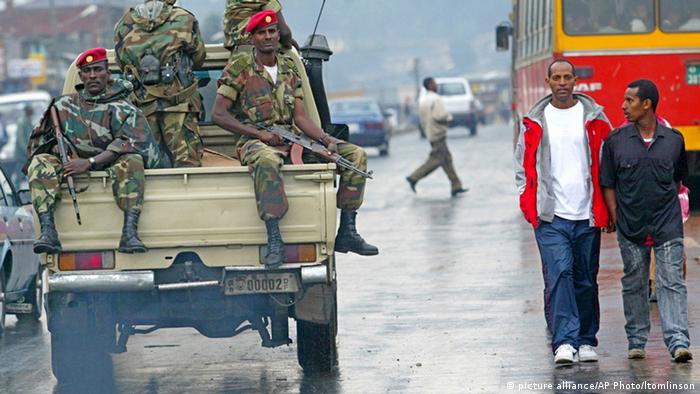 Äthiopien Regierung Soldaten ARCHIV (picture alliance/AP Photo/ltomlinson)