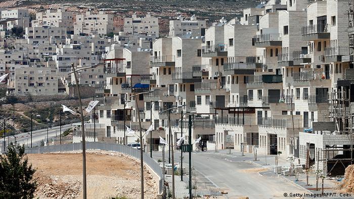 Symbolbild Israel genehmigt 464 Siedlung Häuser in West Bank (Getty Images/AFP/T. Coex)