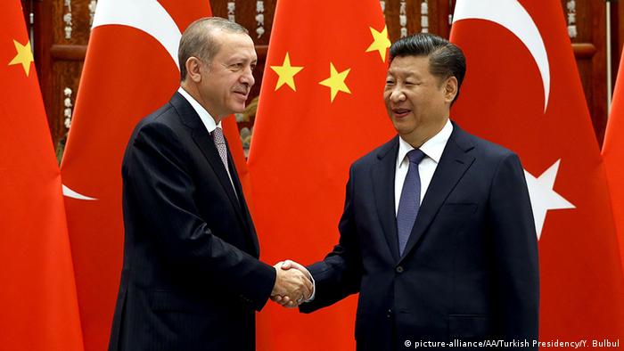 China G20-Gipfel Xi Jinping mit Recep Tayyip Erdogan (picture-alliance/AA/Turkish Presidency/Y. Bulbul)