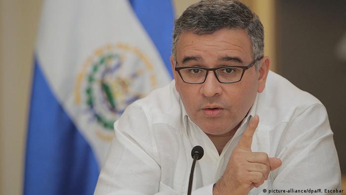 Mauricio Funes, expresidente de El Salvador, condenado por corrupción