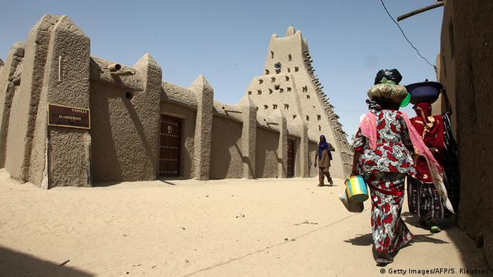 Mali restaurierte Moschee in Timbuktu