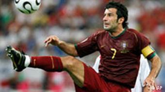 پرتغال:<br>خلاء ستاره‌ای باجذبه به نام فیگو | ورزش | DW | 27.05.2008لوییز فیگو، غایب بزرگ تیم ملی پرتغال