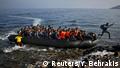 Griechenland Flüchtlinge erreichen Lesbos (Reuters/Y. Behrakis)
