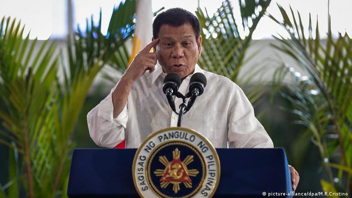 Philippinen Präsident Rodrigo Duterte (picture-alliance/dpa/M.R.Cristino )