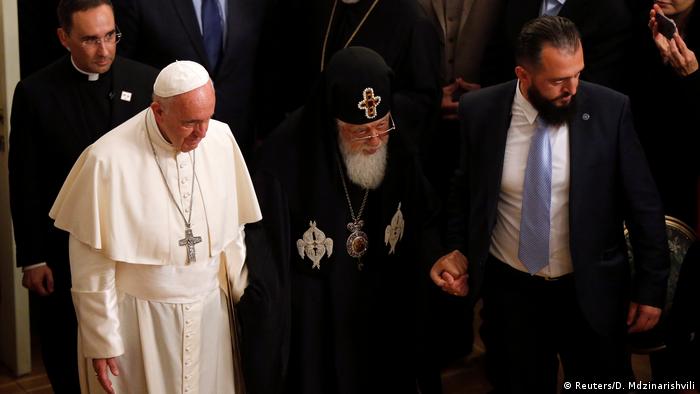Georgien Tbilisi - Papst Franziskus und der Orthodoxe Patriach Ilia II (Reuters/D. Mdzinarishvili)