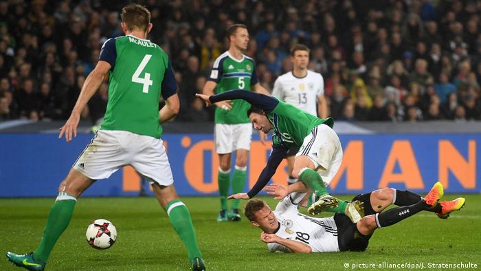 Fußball WM-Qualifikation Deutschland Nordirland (picture-alliance/dpa/J. Stratenschulte)