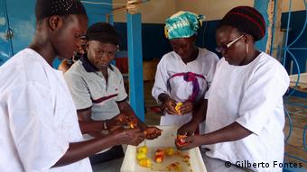 Cashew-Kooperative in Guinea-Bissau (Gilberto Fontes)