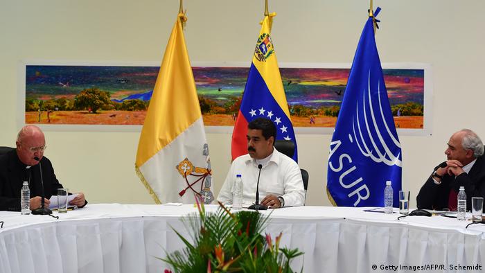Governo e oposição iniciam diálogo na Venezuela
