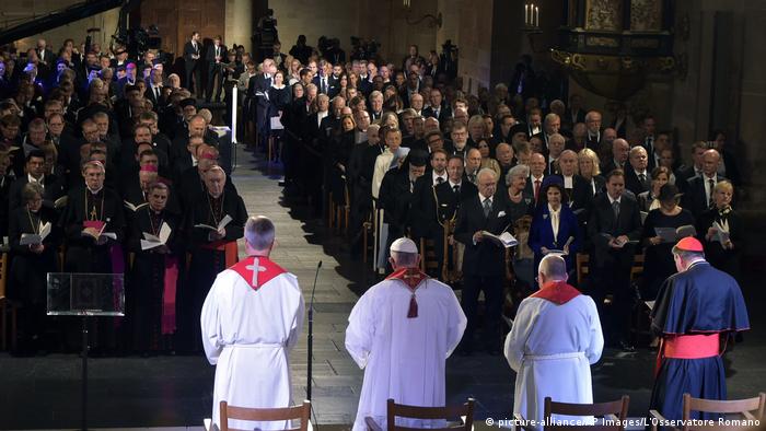 Papa Francisco en Suecia con motivo de los 500 años de la Reforma de Lutero en 2016.