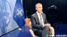Brüssel NATO Generalsekretär Jens Stoltenberg (DW/A. S.Brändlin)