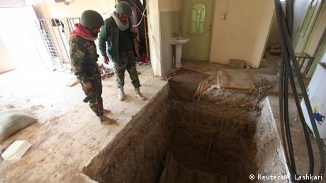 Irak Bashiqa Peschmerga Tunnelsystem IS (Reuters/A. Lashkari)