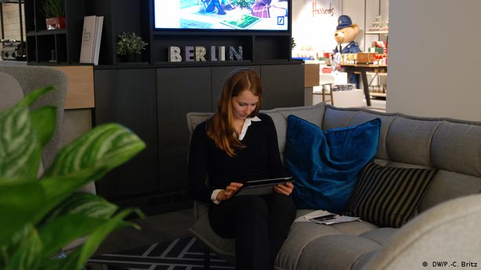El Deutsche Bank cambiará los fríos ambientes de oficina por uno que más parezca la sala de estar en casa. 