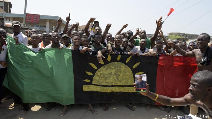 Supporters of an independent Biafra state demonstrate in Nigeria (Getty Images/AFP/P. U. Ekpei)