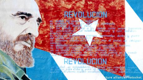 Afiche de Fidel Castro en Cienfuegos, Cuba.