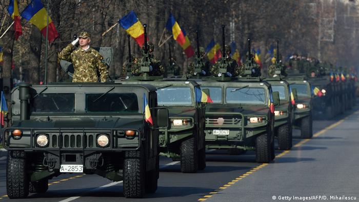 Rumänien Nationalfeiertag Parade (Getty Images/AFP/D. Mihailescu)