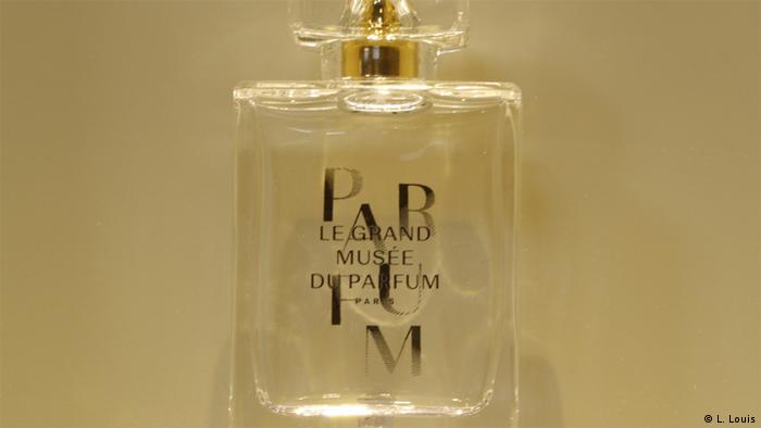 Bottle of perfume Musée du Parfum in Paris (L. Louis)