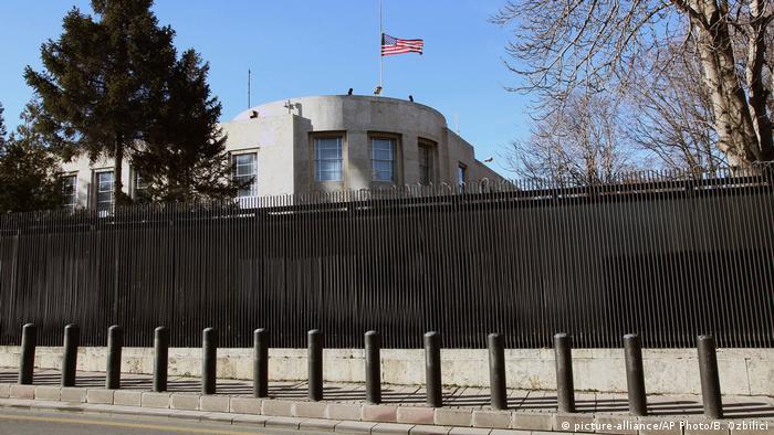 Американское посольство в Анкаре
