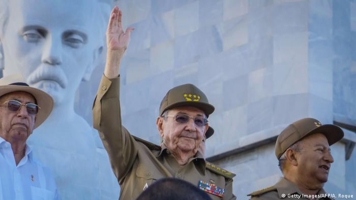 Kuba Havana Militärparade (Getty Images/AFP/A. Roque)