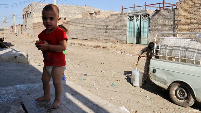 Iran Armut Leben in Slums Wasserversorgung (MEHR)