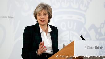 London Premierministerin Theresa May bei Rede zu Brexit (Getty Images/K. Wigglesworth)