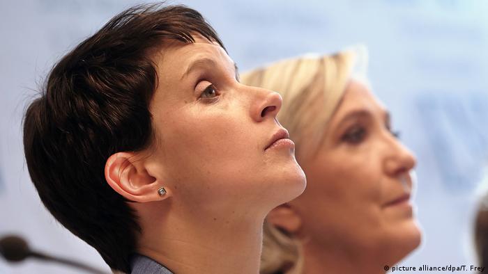 Frauke Petry alături de Marine le Pen 