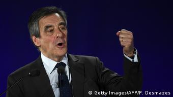 Frankreich Francois Fillon Rede in Oyonnax (Getty Images/AFP/P. Desmazes)