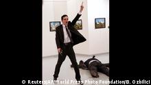 World Press Photo Awards 2017 World Press Photo Awards 2017 - Burhan Ozbilici, The Associated Press - An Assassination in Turkey