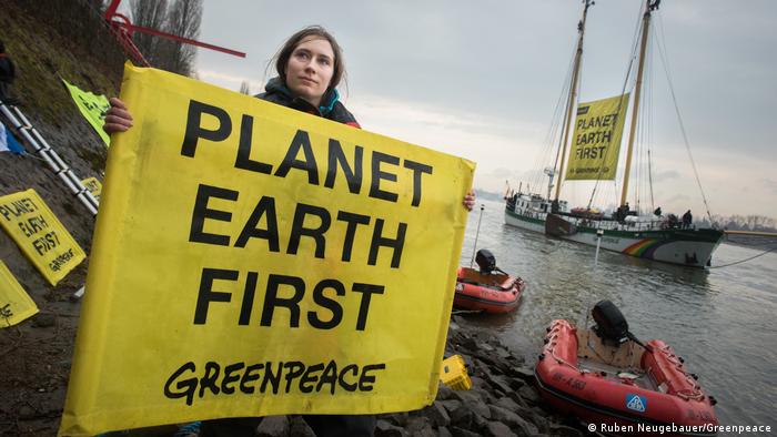  Greenpeace Protesten zu G20
Greenpeace Aktivisten fordern gemeinsamen Klimaschutz von G20 (Ruben Neugebauer/Greenpeace)