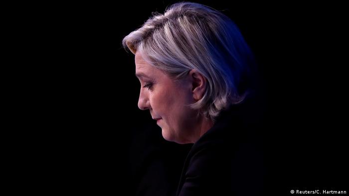 Frankreich Marine Le Pen in Paris (Reuters/C. Hartmann)