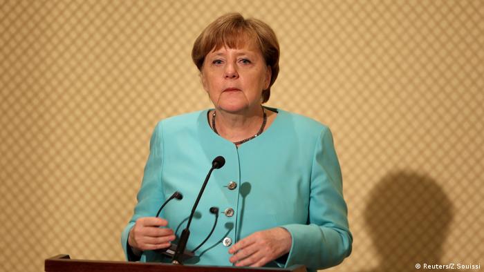 Tunesien Angela Merkel (Reuters/Z.Souissi)