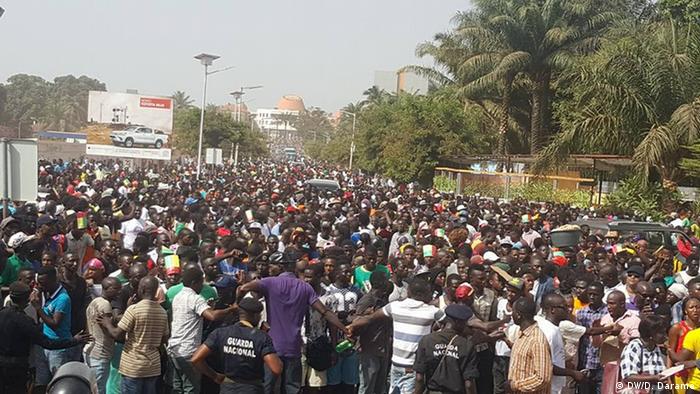 Guinea-Bissau Demonstration in Bissau (DW/D. Darame)