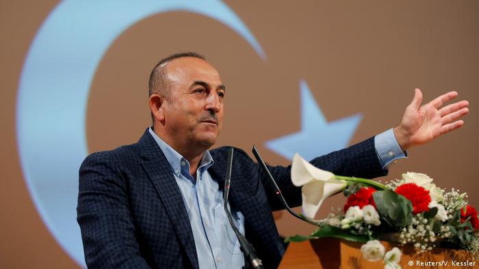 Frankreich Türkischer Außenminister Cavusoglu in Metz (Reuters/V. Kessler)