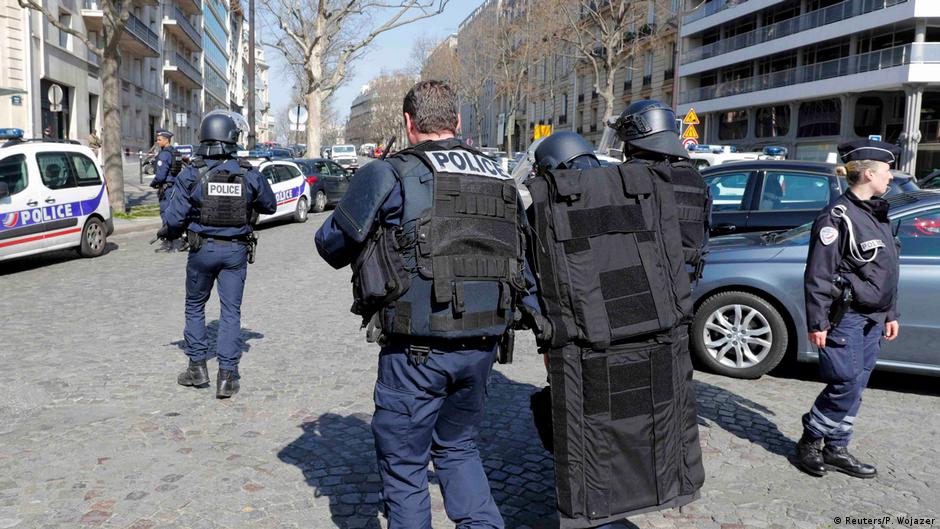 Frankreich Explosion einer Postsendung am IWF-Sitz in Paris