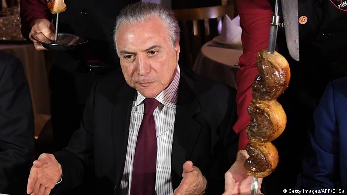 Brasilien Präsident Michel Temer in Steak House in Brasilia (Getty Images/AFP/E. Sa)