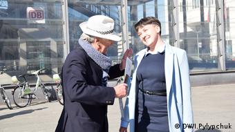 Надежда Савченко на улицах Берлина 