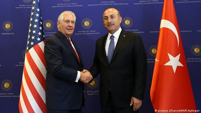 Mevlut Cavusoglu Rex Tillerson Treffen in Ankara (picture alliance/AA/R.Aydogan)